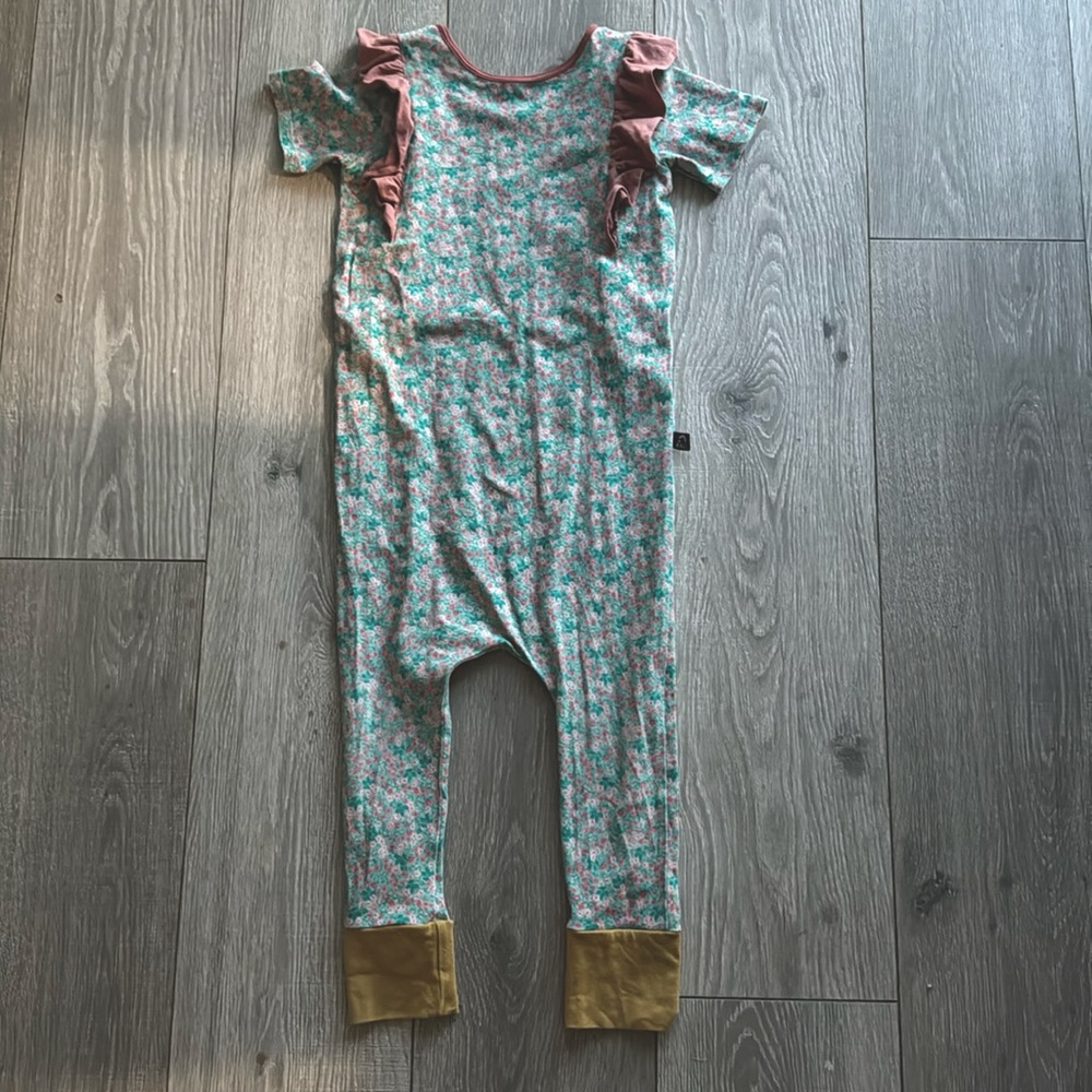 EUC floral rag 5/6
